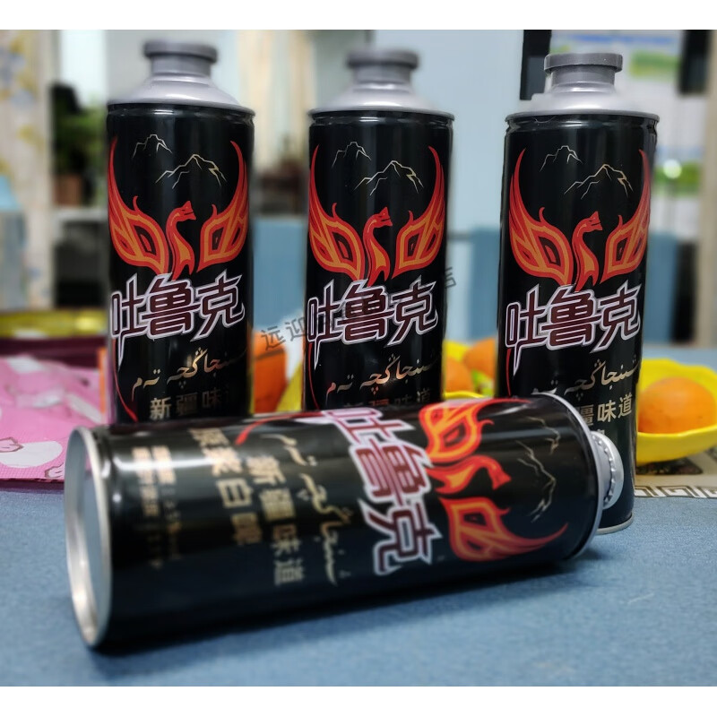 京储卡料酒新疆啤酒兵团味道伊犁雪吐鲁克精酿原浆白啤1升1l2罐 黑色1