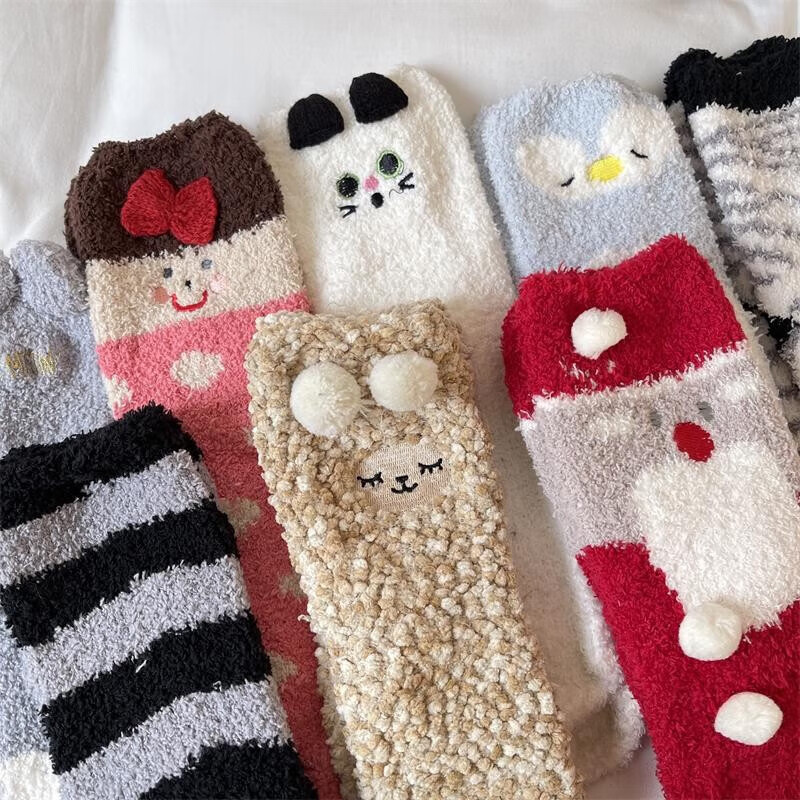 LETSFIND珊瑚绒袜子加绒加厚卡通中筒地板袜可爱秋冬睡眠袜居家袜女 随机5双