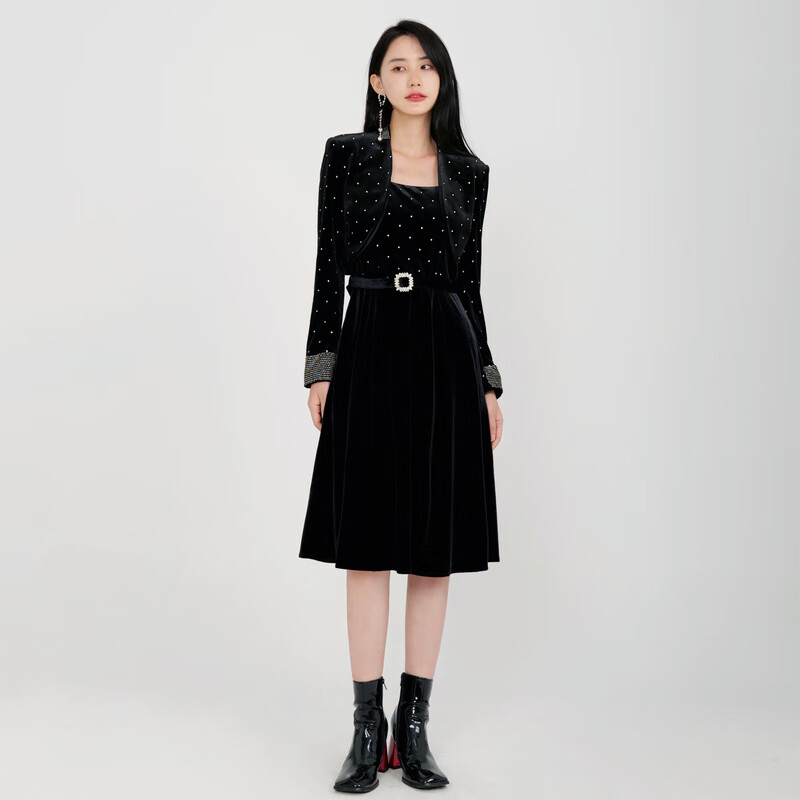 百丝宫廷风贵气高级吊带连衣裙2023秋季新品财阀波点两件套裙女 黑点 S怎么样,好用不?