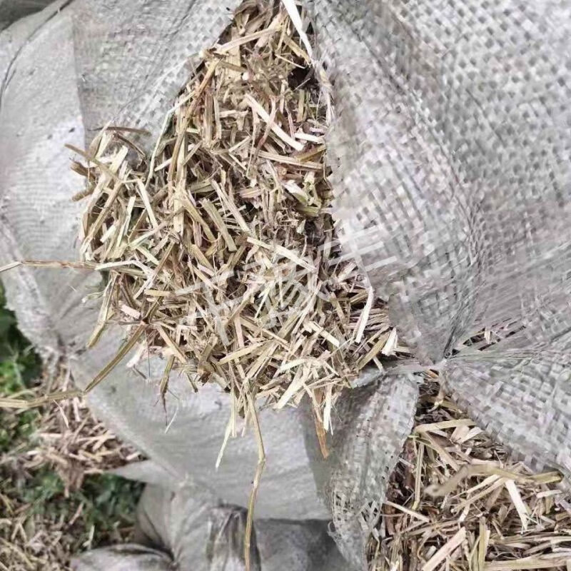 兔草牛草羊草花生秧秸秆干草料粉碎袋装100斤装草粉颗粒 红色 花生秧