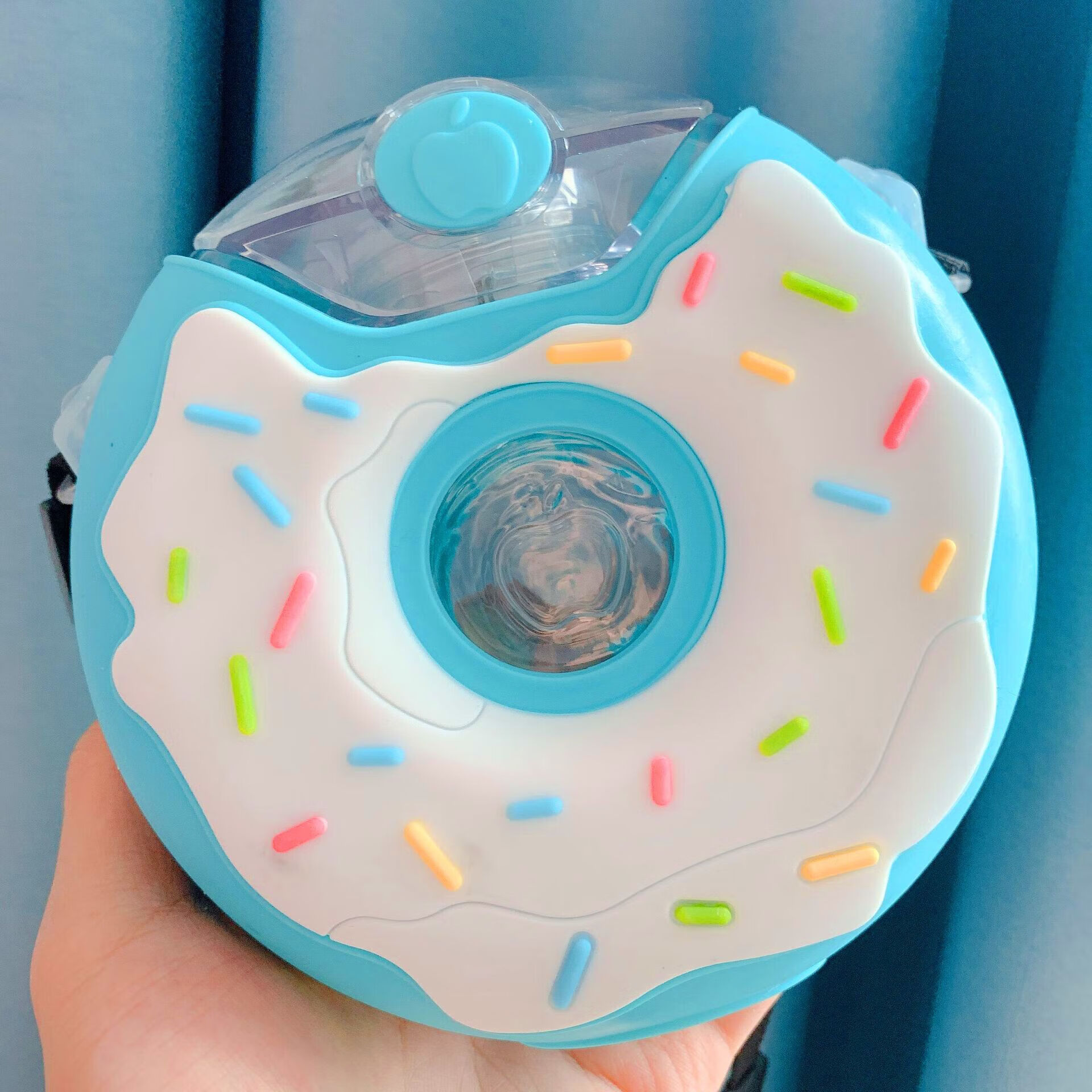 可爱甜甜圈水杯带吸管背带创意水壶儿童学生防摔便携塑料杯子 380ml