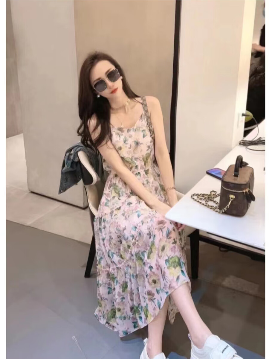 裴宏碎花长裙春秋到脚踝春夏新款法式温柔风气质连衣裙女感花色收