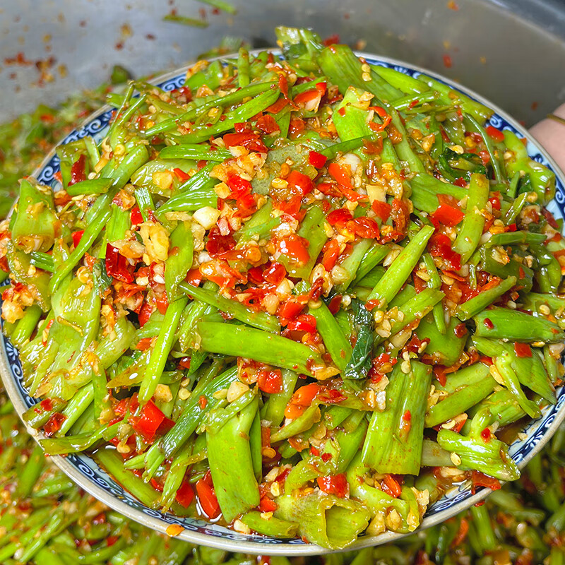 腌菜辣椒酱咸菜大全下饭菜剁椒酱通心菜梗酸辣酱菜 空心菜梗300克*1瓶