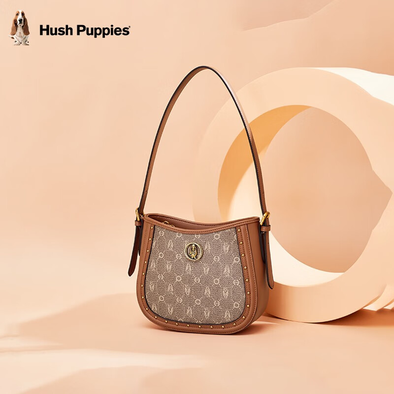 暇步士(hush puppies)女包包新款2023新款百搭时尚印花包单肩包便捷