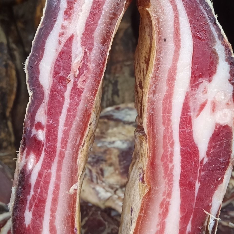 云南腊肉土猪肉宣威农五花风干瘦肉咸肉批发土家真空农家自制 500克