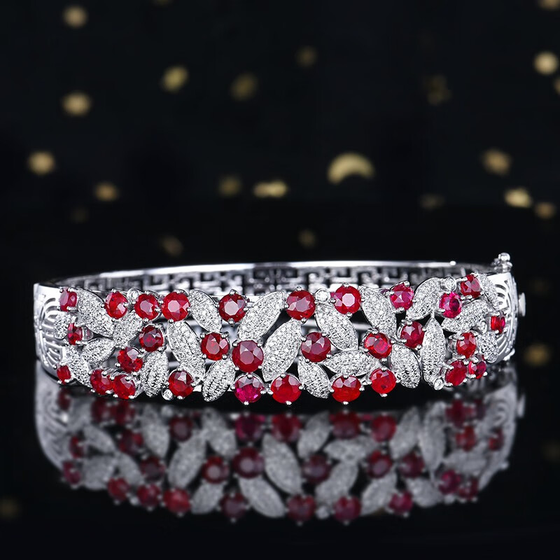 43ct无烧鸽血红红宝石手镯18k金镶嵌钻石77263