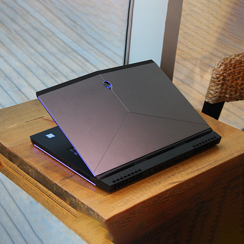 外星人alienware 15r/17r 二手笔记本电脑13.3/15.6/17.