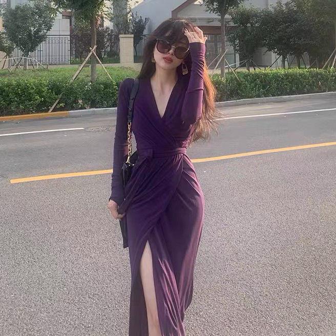 40-50岁中年女装春秋t恤新款早秋女人味显身材遮肉显瘦连衣裙一片式v