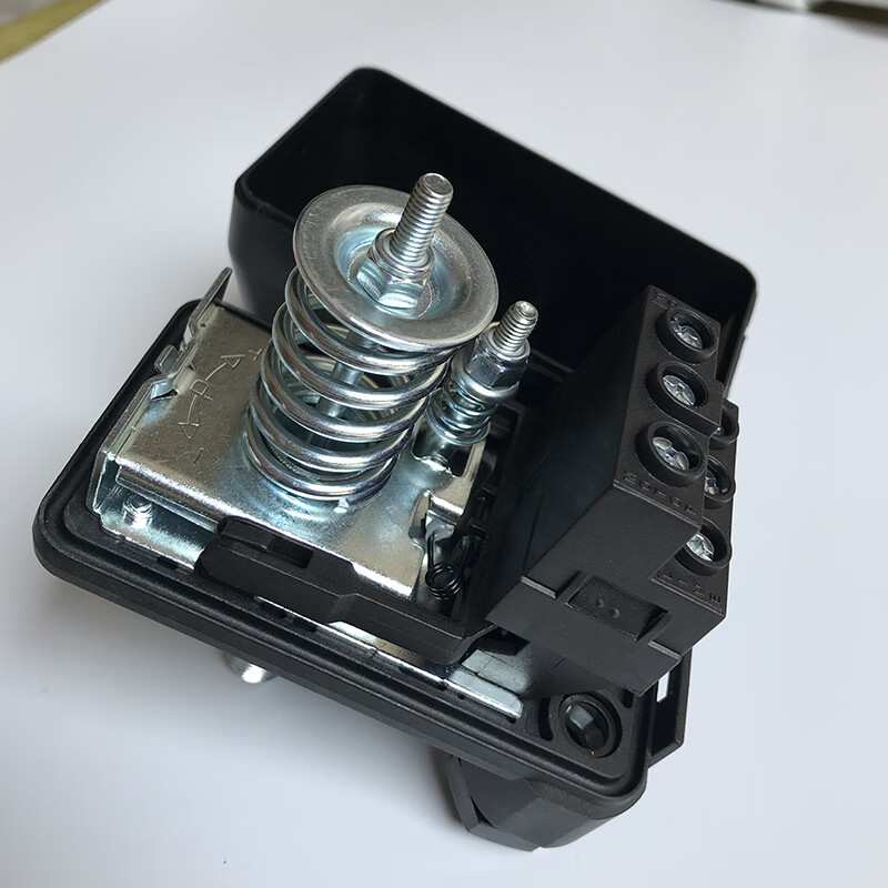 自吸增压电380v水泵压力开关压力罐全自动无塔控制器两相 电压力开关