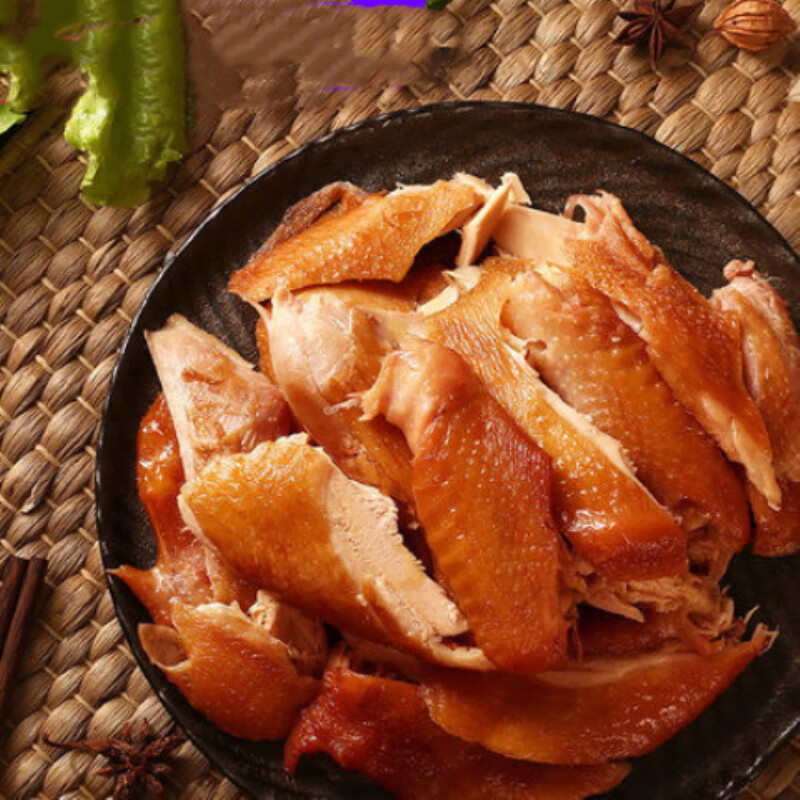 东北烧鸡550g即食熏鸡老式熏酱全鸡整只卤味烤鸡美食小吃特产熟食