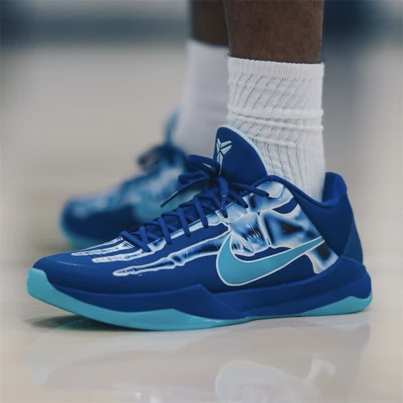 耐克(nike)zoom kobe 5 protro "x-ray"男蓝色耐磨透气减震防滑低帮篮