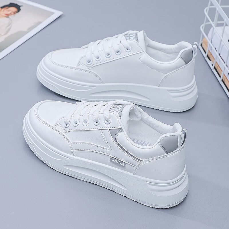 喜家隆小脚小码女鞋3233运动板鞋厚底小白鞋秋内增高女士34码软底休闲