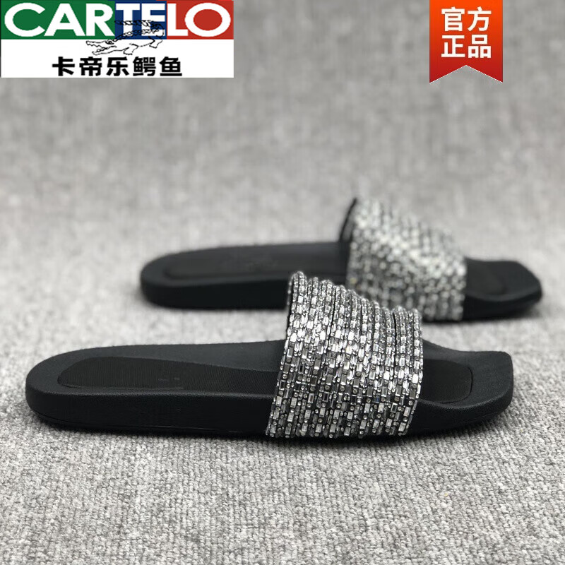卡帝乐鳄鱼(CARTELO)欧洲站2026夏新款真皮女鞋露趾平底水钻条外穿一字拖简约凉拖鞋女 黑色 40