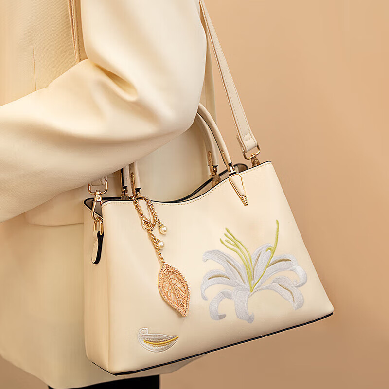 游子吟母亲节礼物送妈妈包包女包实用50岁60长辈女士手提包刺绣款女包 康乃馨刺绣款-赠礼品袋+丝巾