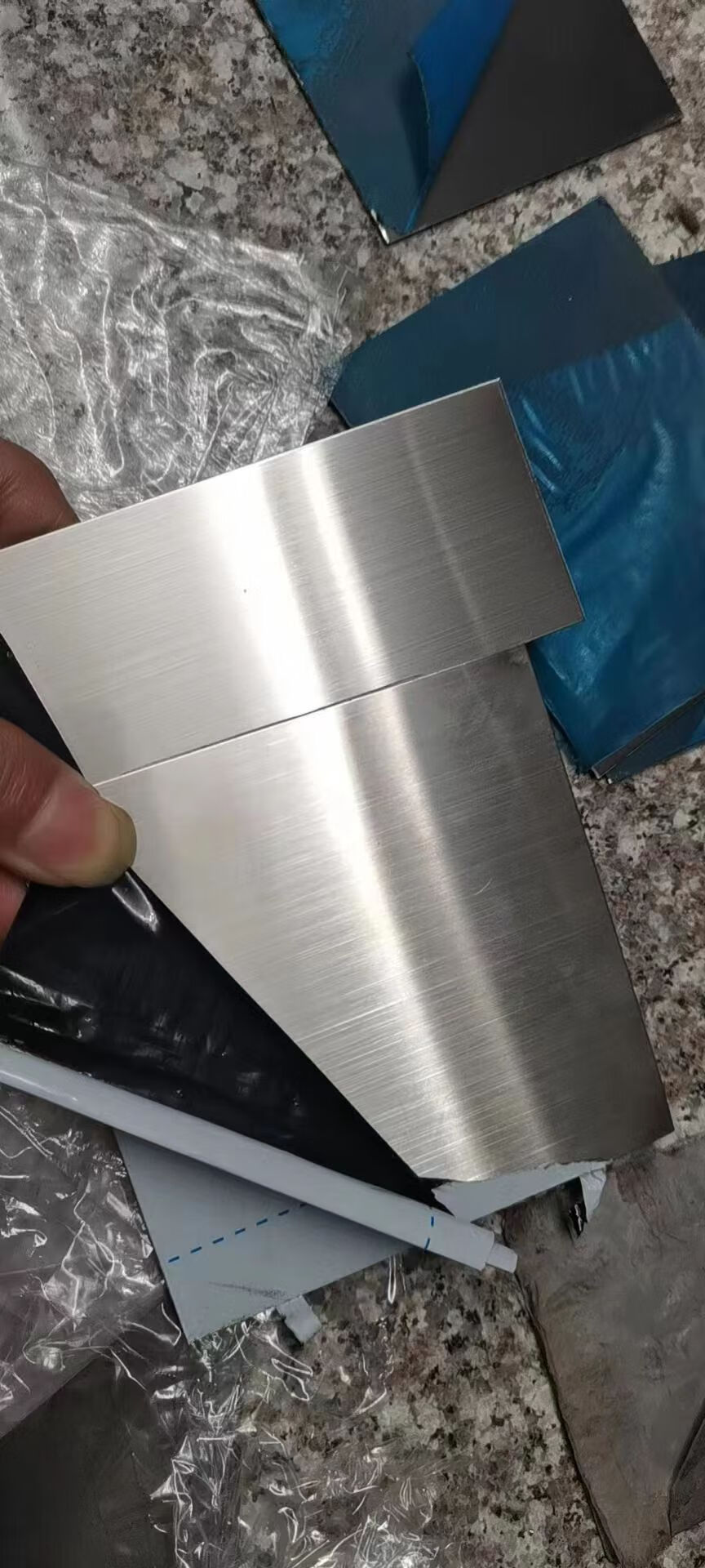 云启格不锈钢u型槽钛金线条踢脚线客厅装饰玫瑰金美缝金属黑钛金收边