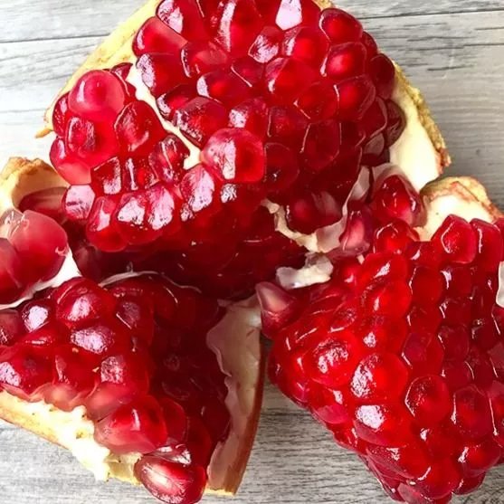 【精选现发】四川会理突尼斯软籽石榴甜石榴新鲜水果孕妇小孩 【*精选中果3斤净重*】 软籽石榴高性价比高么?