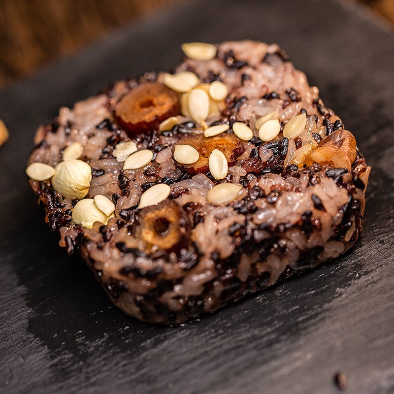 光明牌 香糯米八宝饭200g*2袋+血糯米八宝饭150g*2袋点心速食 香糯米八宝饭200g*2袋+血糯米八宝饭150g*2袋