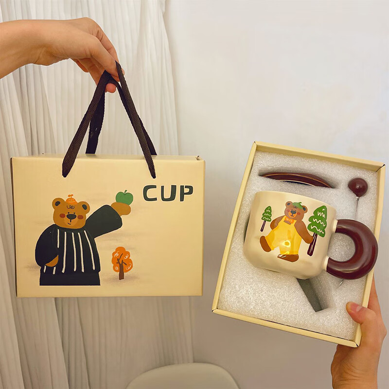 upbeat�մ����˱�������С�ܱ���������Ů������Ů���ѹ��۲ɹ������� 85.2Ԫ��3��(��28.4Ԫ/��)