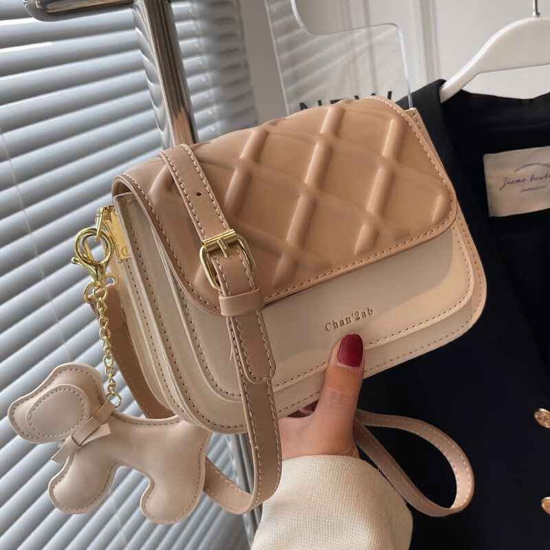 女士单肩斜挎包的价格行情与趋势|女士单肩斜挎包价格比较