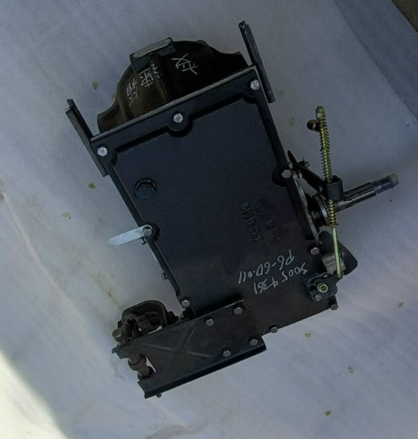 刘不丁五征农用三轮车翔运虎老六档八档差速器变速箱总成原厂配件大全