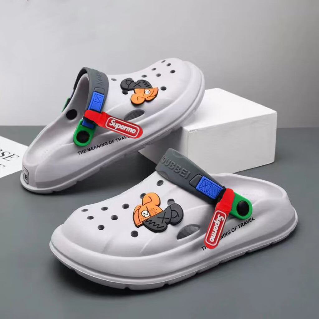 新款2024年洞洞鞋男款潮流帅气时尚夏季外穿沙滩防滑轻便凉拖鞋男 2316灰色-双面熊 36-37【偏小一码】