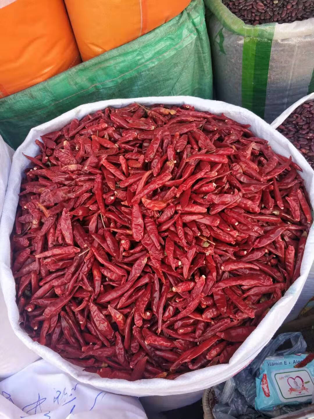 哺食旺河南新一代小椒天鹰椒干辣椒全红中辣特香2500g面节粉段