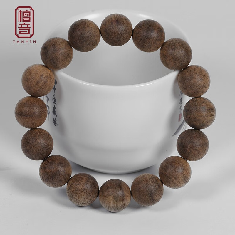 沉香木查历史价格|沉香木价格历史