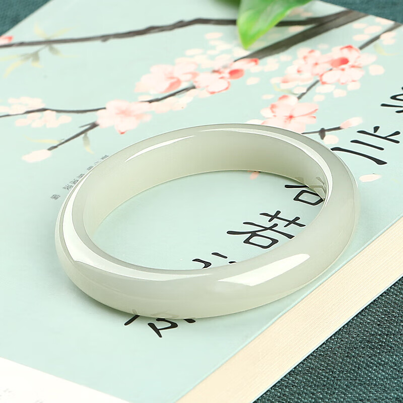 2025年和田玉手镯十大品牌排行榜揭晓：这10款温润细腻，品质超赞-图片5