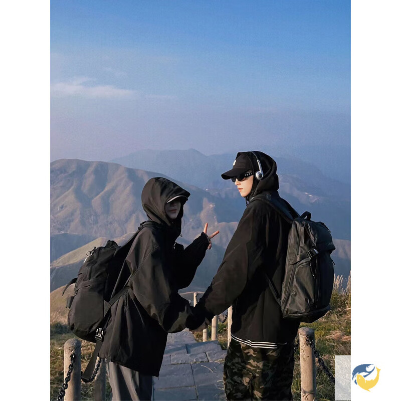 时控探urbancore穿搭川西旅游穿搭武功山冲锋衣双层防晒衣男款冰感嗬