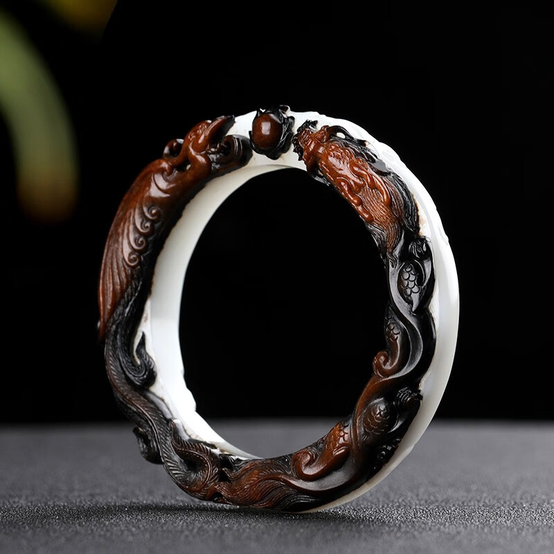 九福润 孤品大师工艺和田玉龙凤手镯女士龙凤呈祥贵妃镯婚嫁结婚礼物