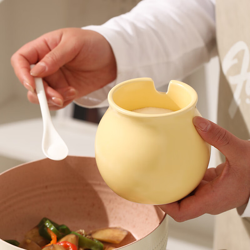yomerto悠米兔耐高温陶瓷猪油罐带盖装辣椒调味罐-黄色一个装（带勺）