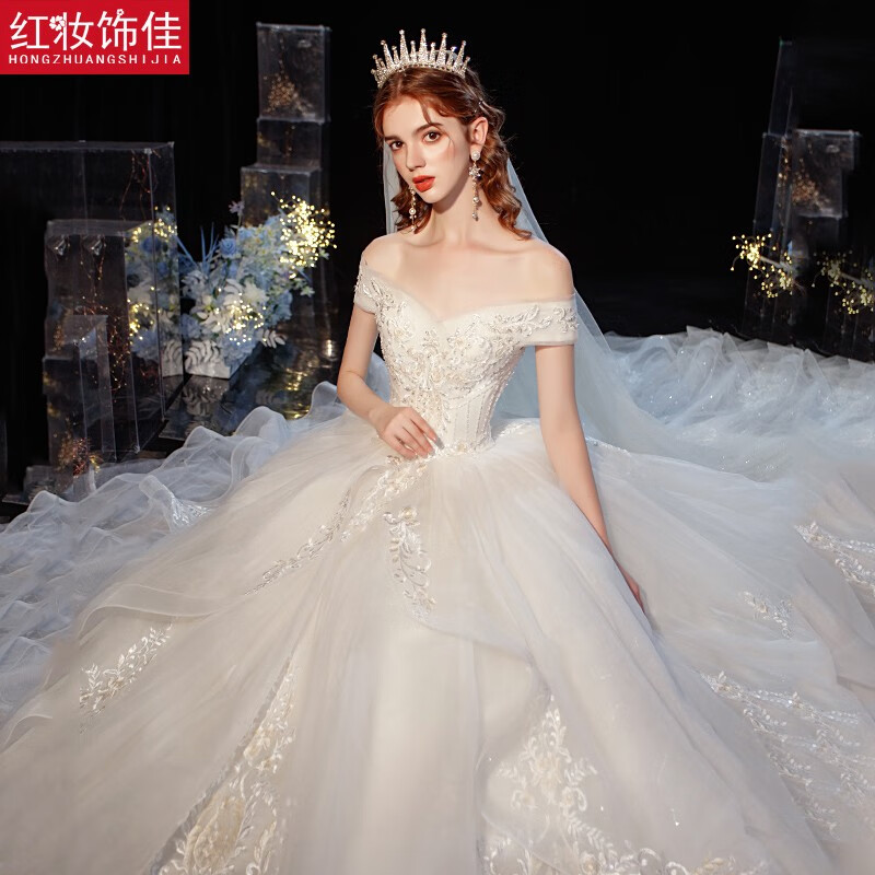 红妆饰佳 一字肩婚纱礼服2023新款小个子新娘气质主婚纱大拖尾齐地出门纱 浅香槟齐地 S属于什么档次？