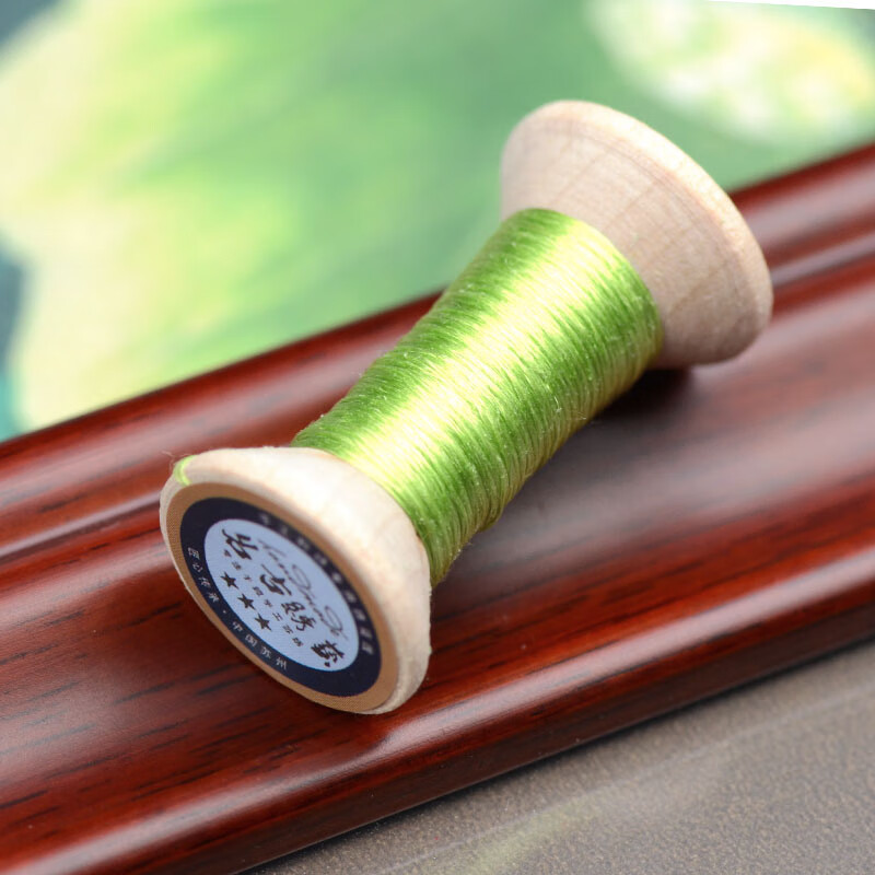 其他名古绣艺  苏绣绣线 桑蚕丝线轴 真丝手工刺绣常用色系春风吹柳绿