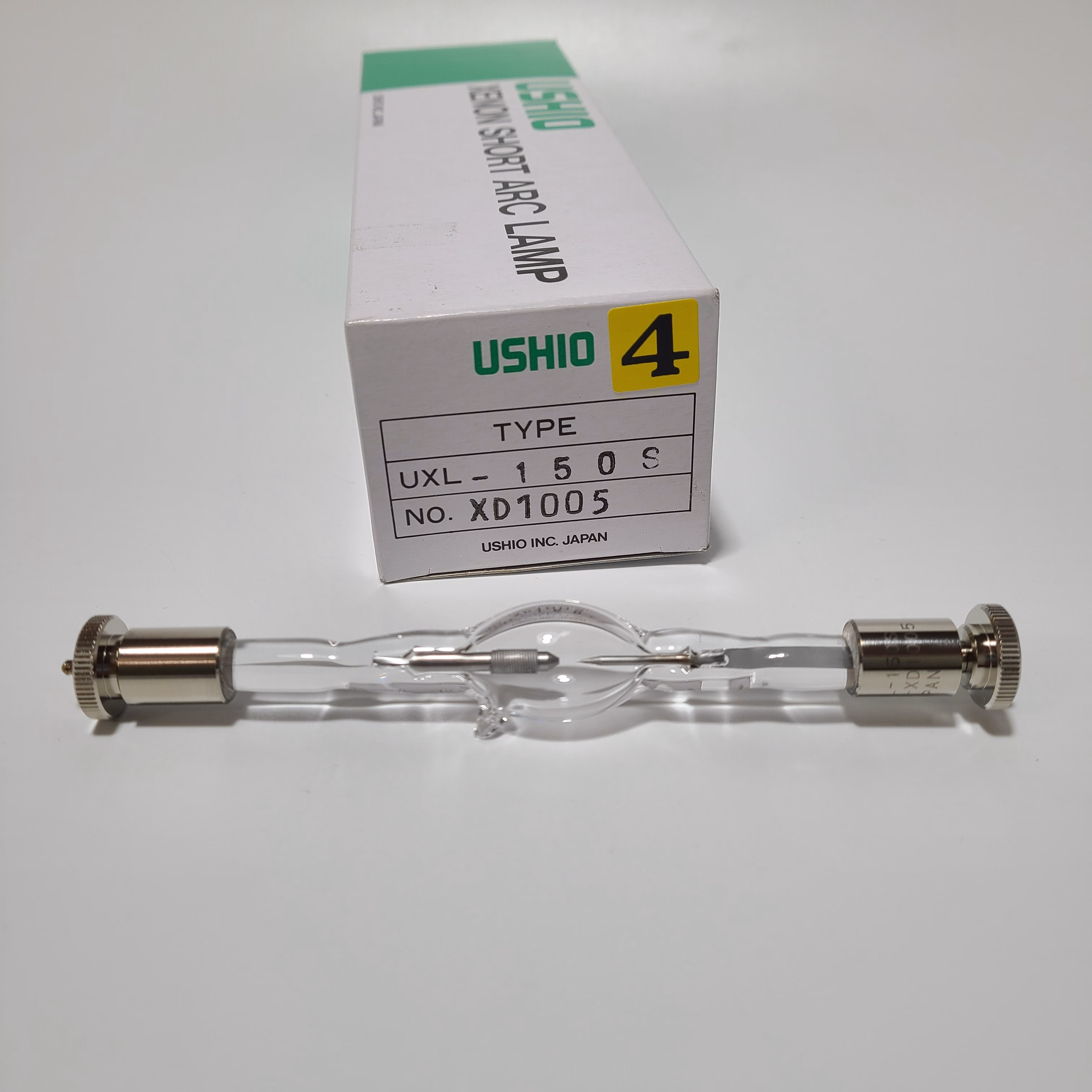 勋狸粑ushio紫外线球形短弧氙灯uxl-150s显微镜150w分光仪氙灯光 uxl