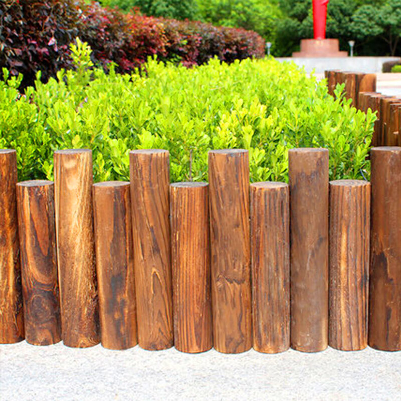 七月森林阳台室内碳化木防腐木小栅栏圆木围栏木篱笆木桩装饰花园花草