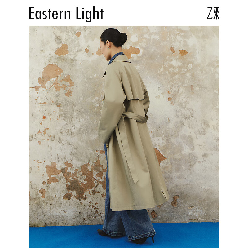 乙来（EASTERN LIGHT）BALMACAAN巴尔玛肯风衣女薄款长外套2026春秋款大衣轻奢风简约 灰卡其 L