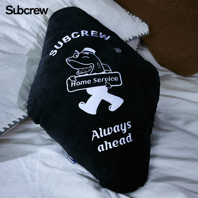 subcrew潮牌家居鲨鱼菱形抱枕男女睡觉夹腿可爱靠垫家用沙发腰枕 黑色