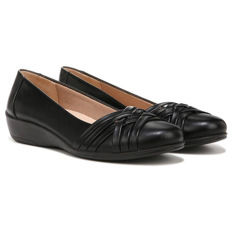 Clarks單鞋女單鞋皮鞋春夏淺口輕便一腳蹬通勤上班軟底羅馬鞋透氣套腳 Black經(jīng)典黑 20 5