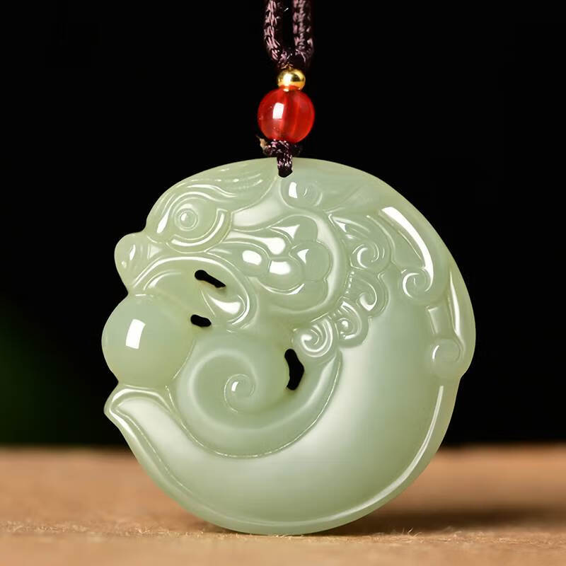彩玉人间和田玉貔貅吊坠男女款玉坠玉石霸王貔恘项链挂件皮丘玉佩