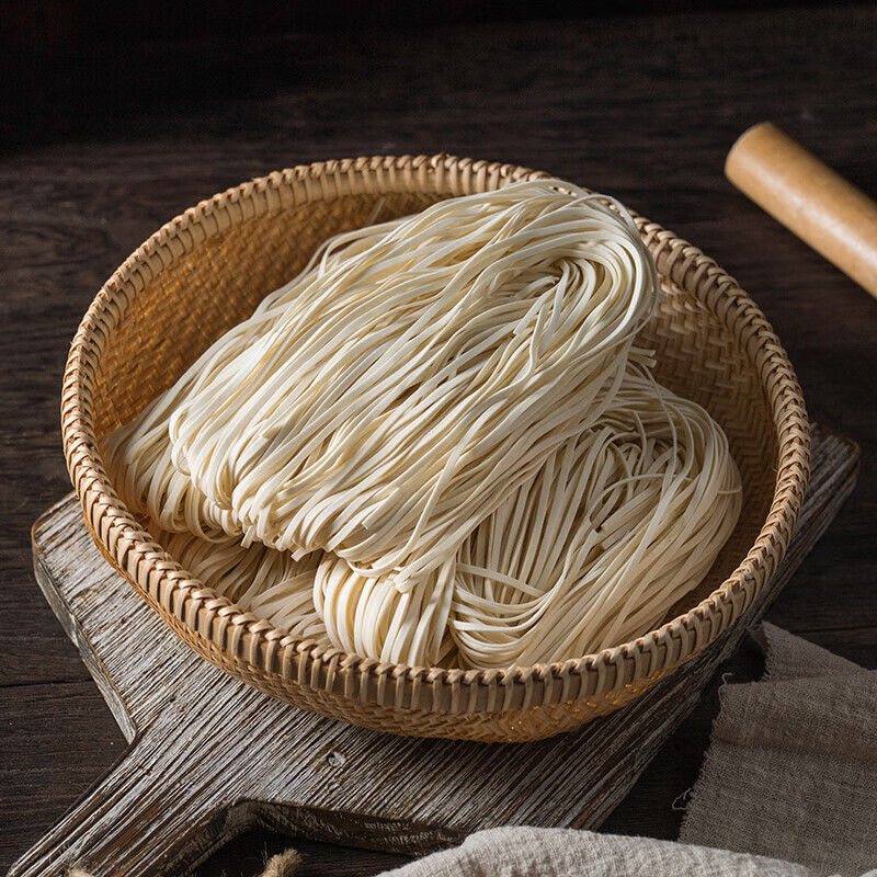 手工日晒面农家自制嚼劲圆细拌面手擀面挂面条 扁细面1500g(独立包装)