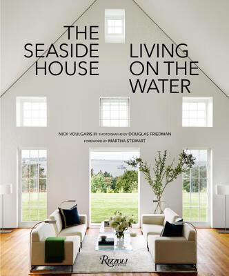 预订The Seaside House: Living on the Water