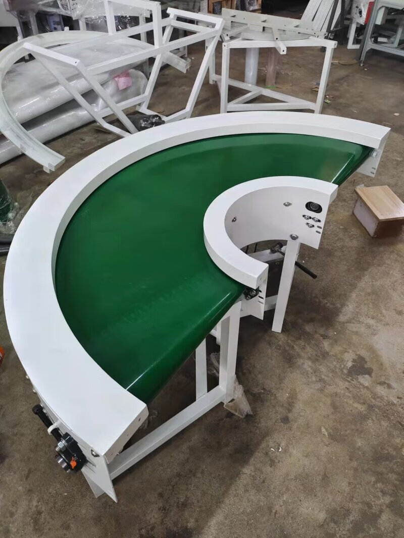 皮带90度转弯输送机环形流水线180度滚筒刀口转弯机物流传送带pvc
