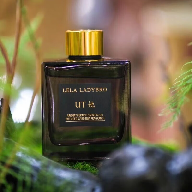 本色恩ut她栀子花香薰家用香氛持久留香香水无火香薰净化空气舒缓 栀子花香味200毫升