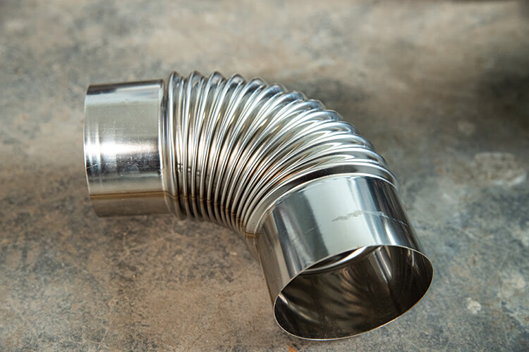 仁聚益不锈钢烟囱45度弯头排烟管柴火土灶锅炉烟囱管通用烟筒管烤火