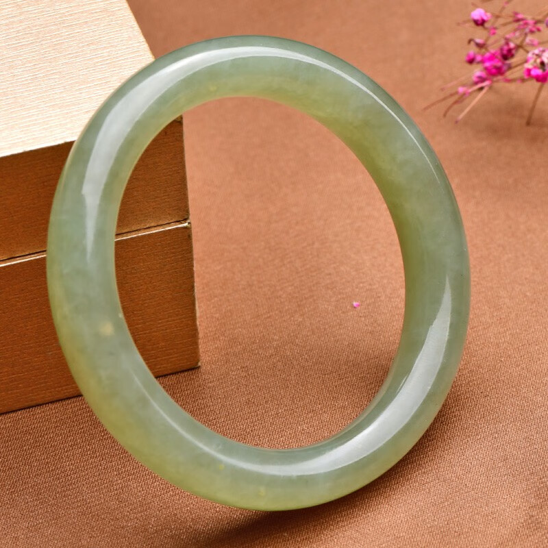 玉器什么品牌值得选?这4款温润细腻高颜值爆款!