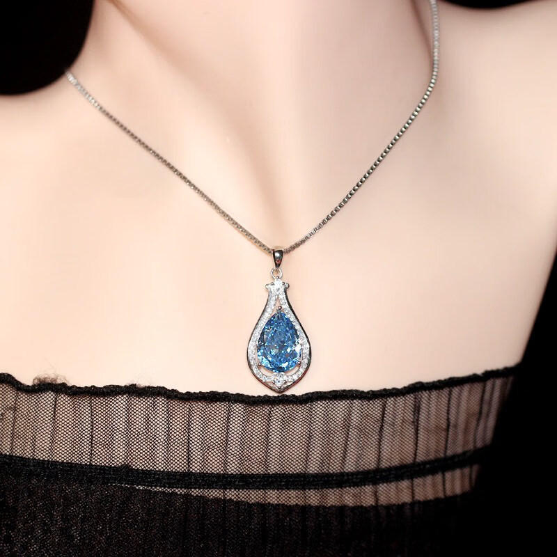 双盈喜雷迪恩冰花切工蓝钻吊坠项链女水滴蓝色高碳钻石925银轻奢小众