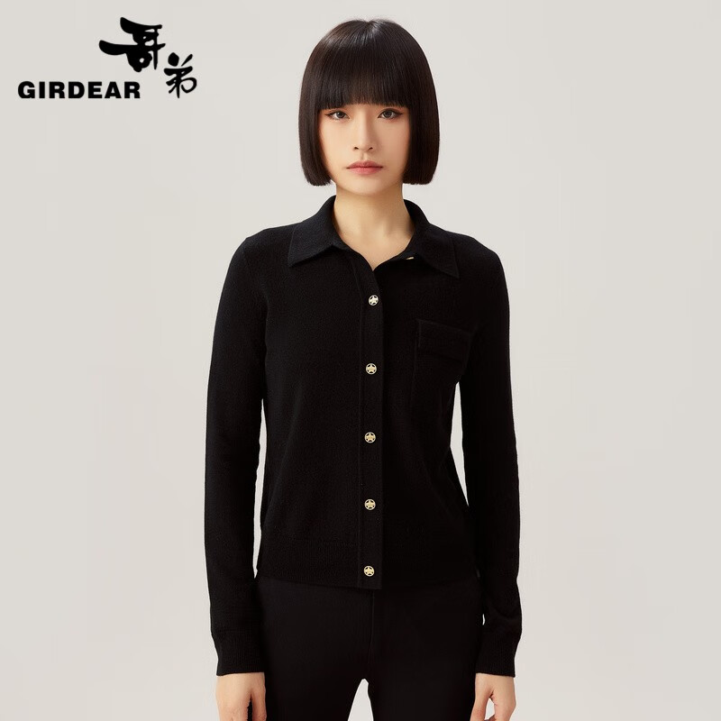 哥弟【GD】简约百搭翻领星光扣针织纯羊绒开衫女毛衣1499186 黑 M(3码)属于什么档次？