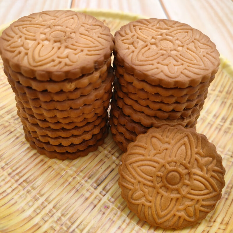 虎钢馋寿星饼干老寿星九洲奇味饼干葱油味九州葱油饼450g 2袋*450克