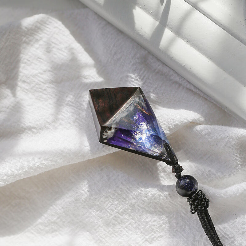 昂比熊手作辰星木头情侣项链滴胶树脂手绘星空一对男女学生森系吊坠