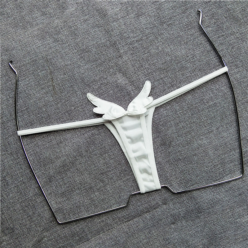 dicify新品天使内裤小翅膀蝙蝠三角裤恶魔低腰细带无痕胖次丁字裤